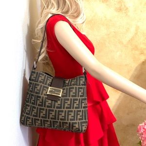 fendi zucca pattern shoulder bag